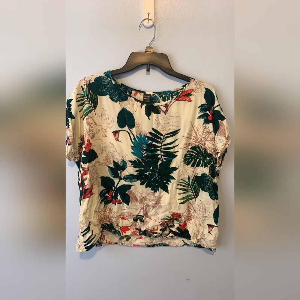 SHEIN  floral t shirt